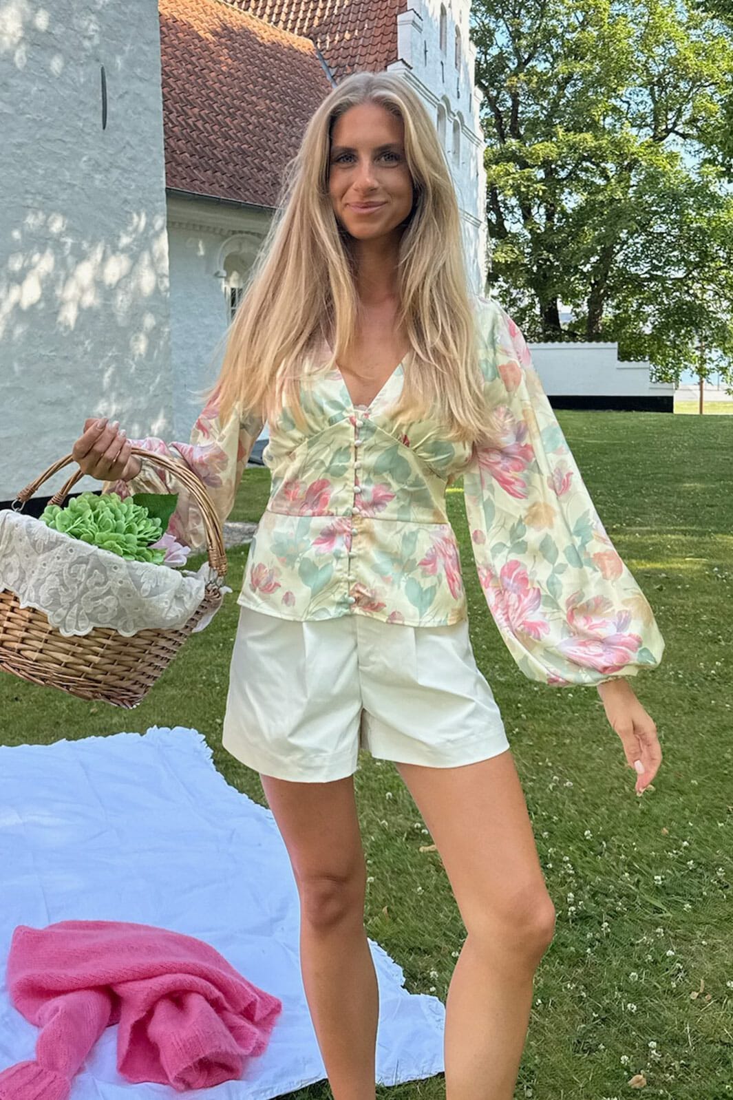 BYIC - Addyic Shirt A23946 - Pastel Garden