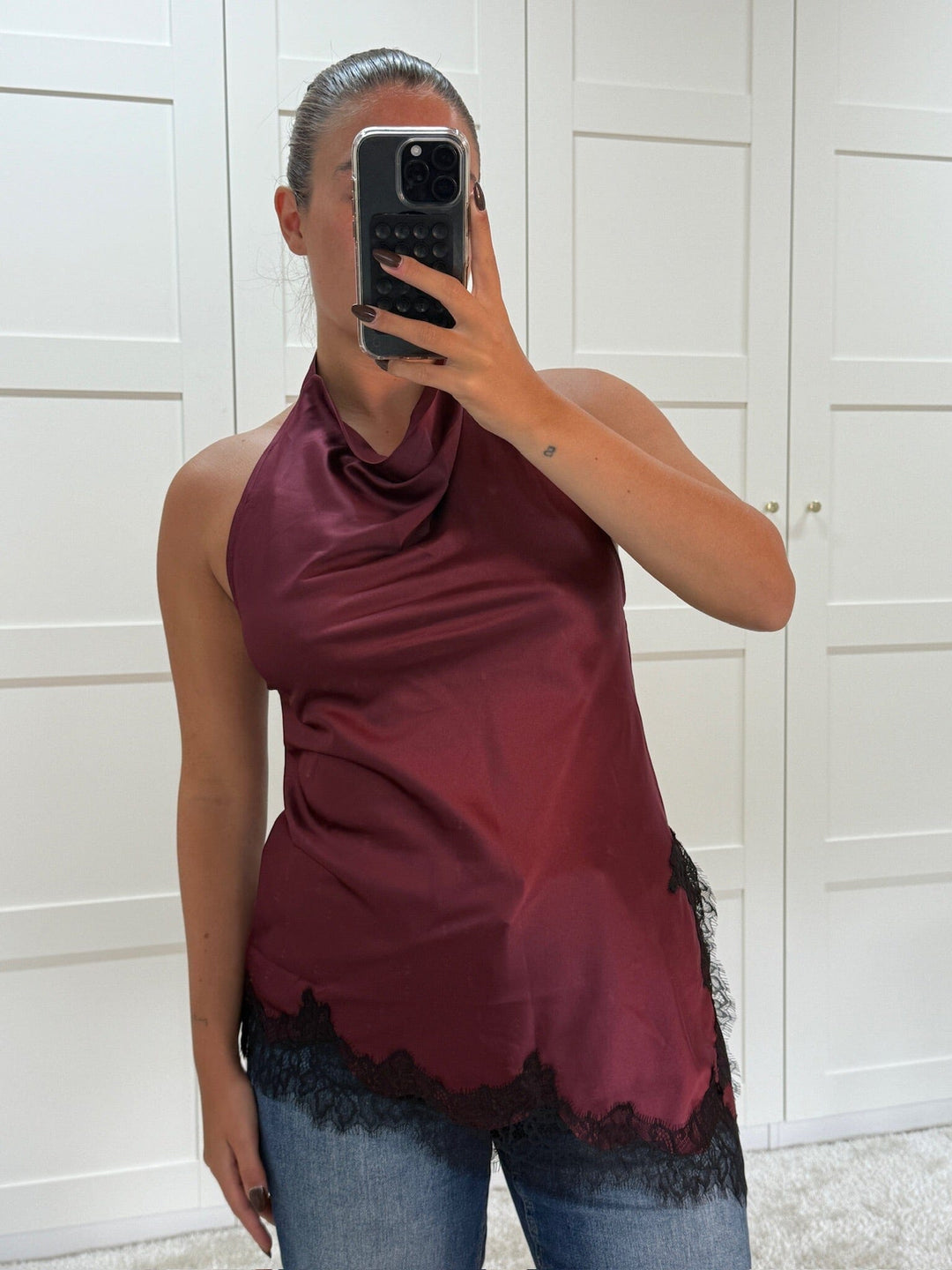 Dear Molly - Halterneck Lace - Bordeaux Toppe