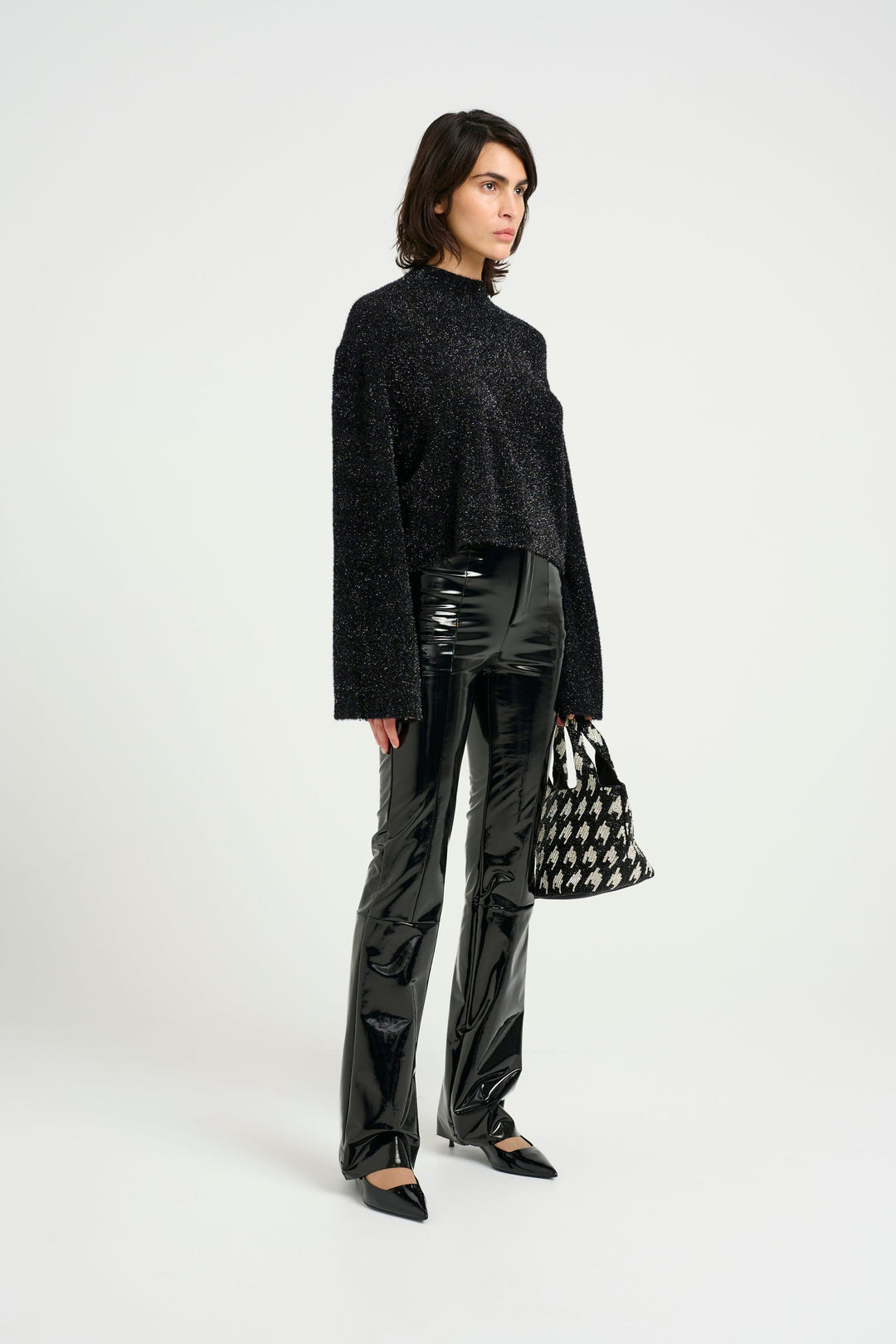 Forudbestilling - Gestuz - Lakleygz Flared Pants 10909765 - 100017 Black Bukser