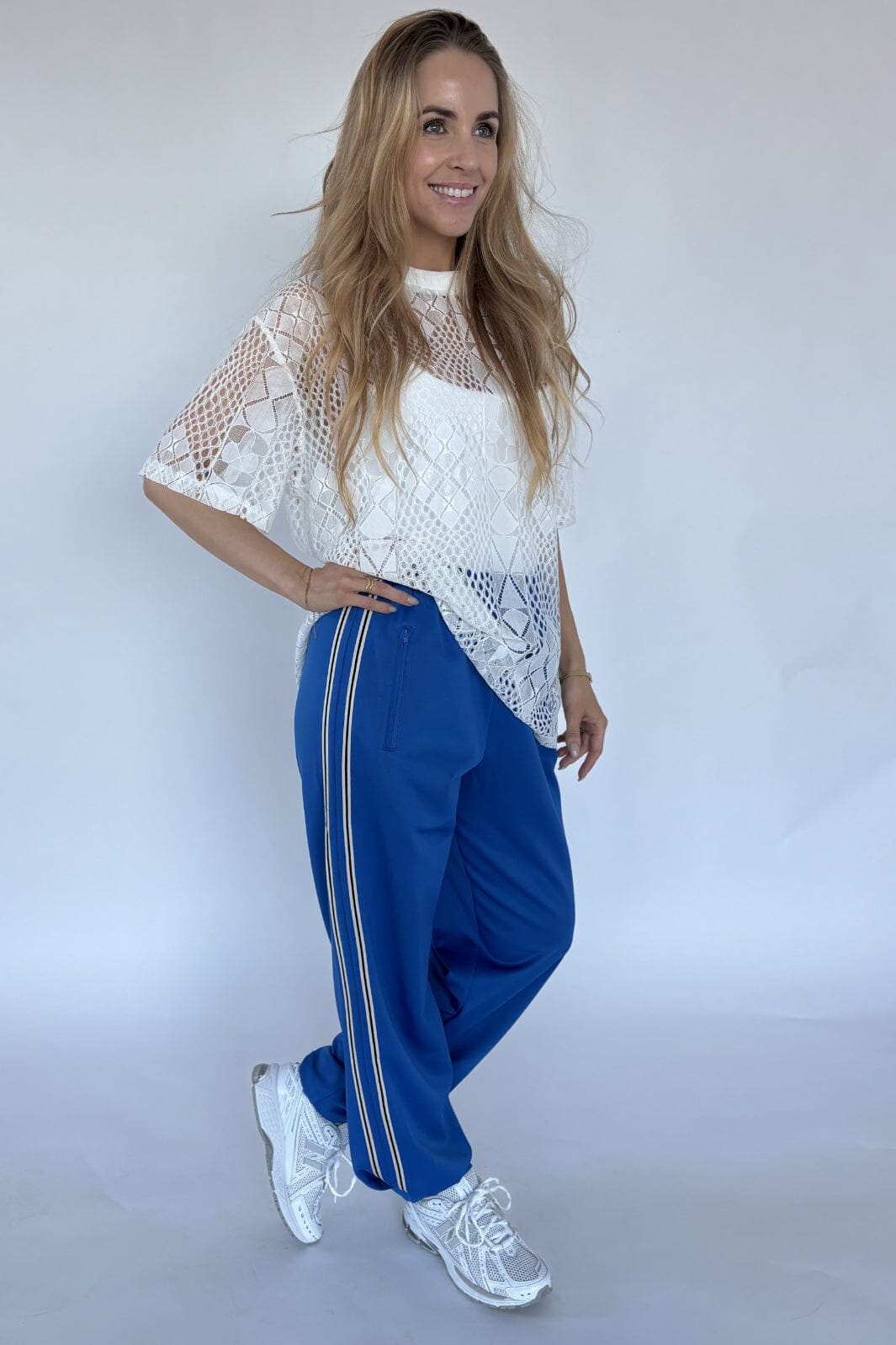 Forudbestilling - Gossia - Aimiego Tee G2554 - Off-White T-shirts