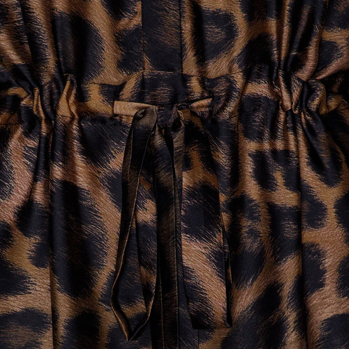 Forudbestilling - Karmamia - Nakita Maxi Dress - Gradient Leo Kjoler