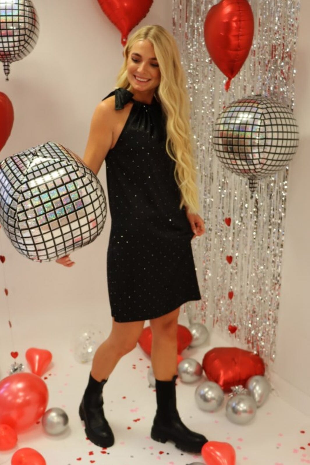 Forudbestilling - Liberte - Hailey-Halterneck-Dress 22122 - Black Diamond Kjoler