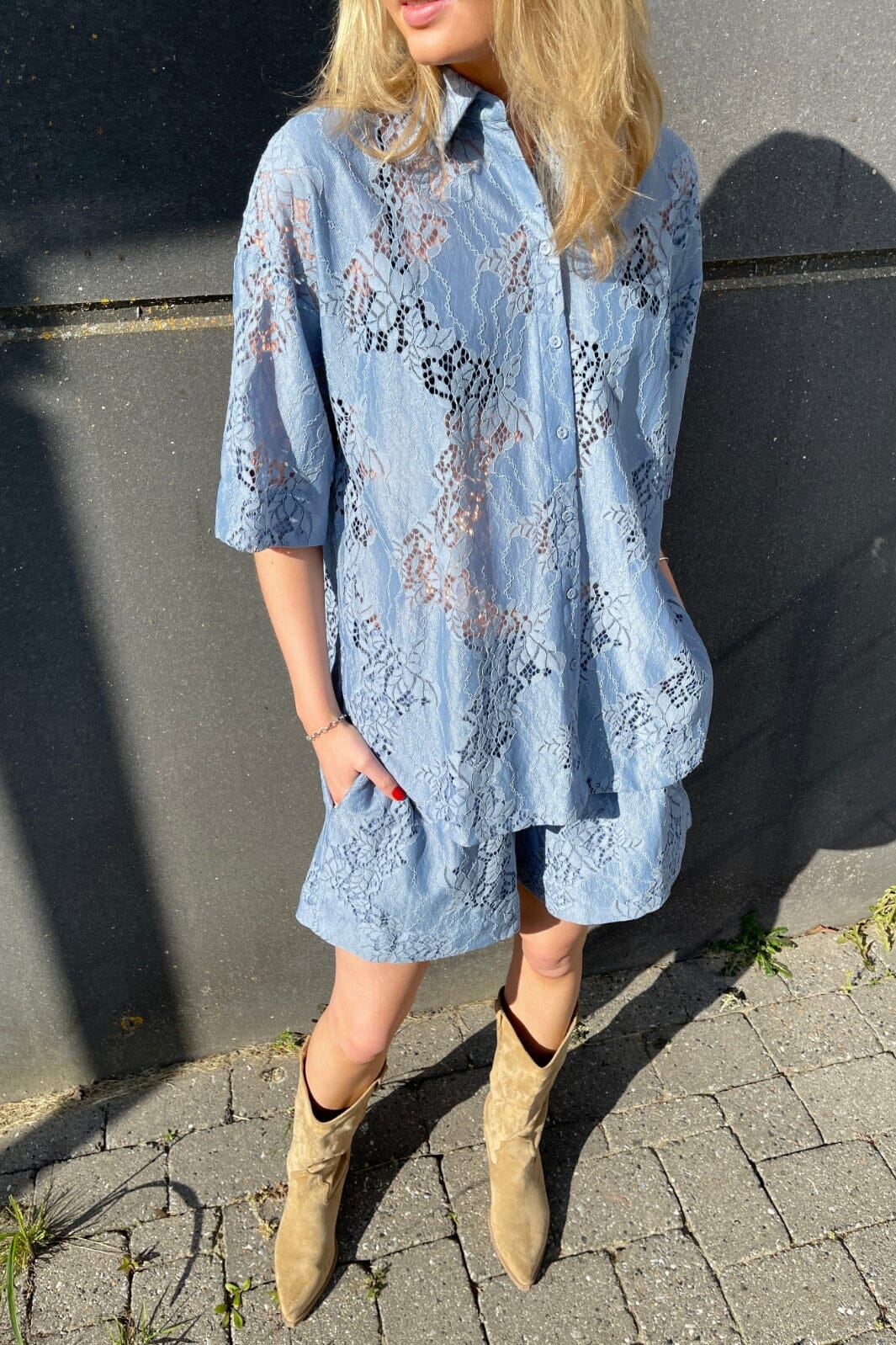 Forudbestilling - Love & Divine - Love971-8 18607 - 402 - D. Blue