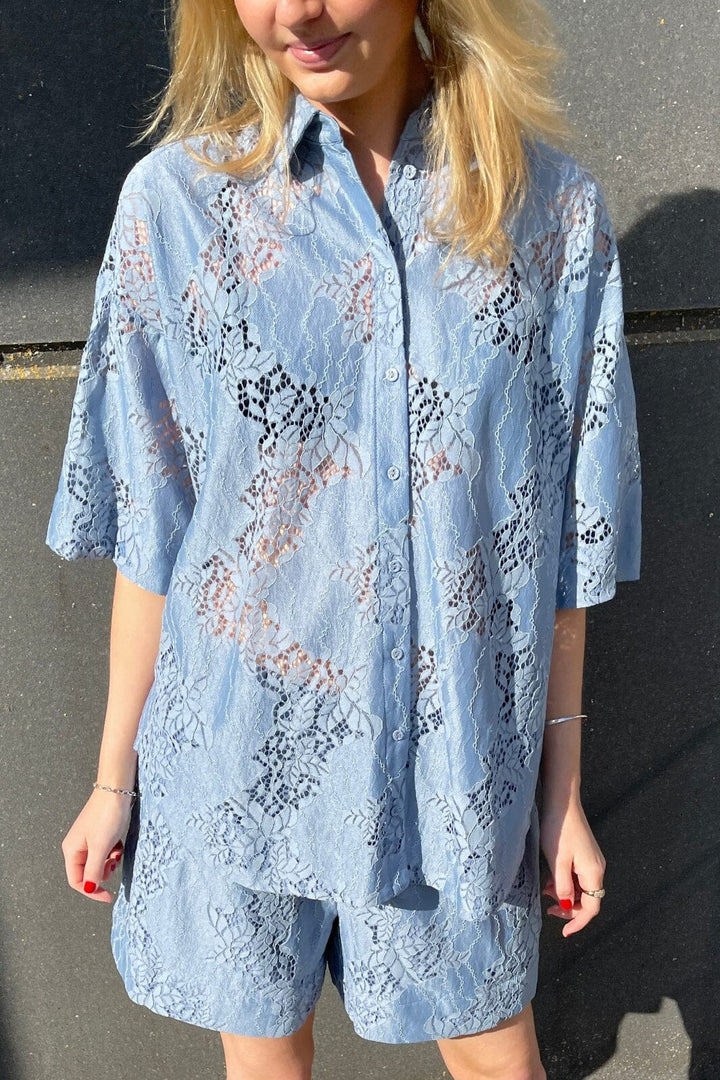 Forudbestilling - Love & Divine - Love971-8 18607 - 402 - D. Blue