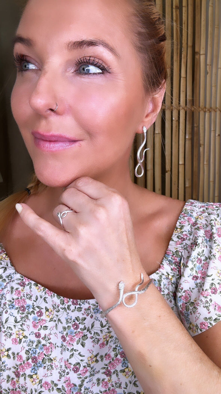Forudbestilling - O-element - Poison Snake Earring - Sølv Øreringe