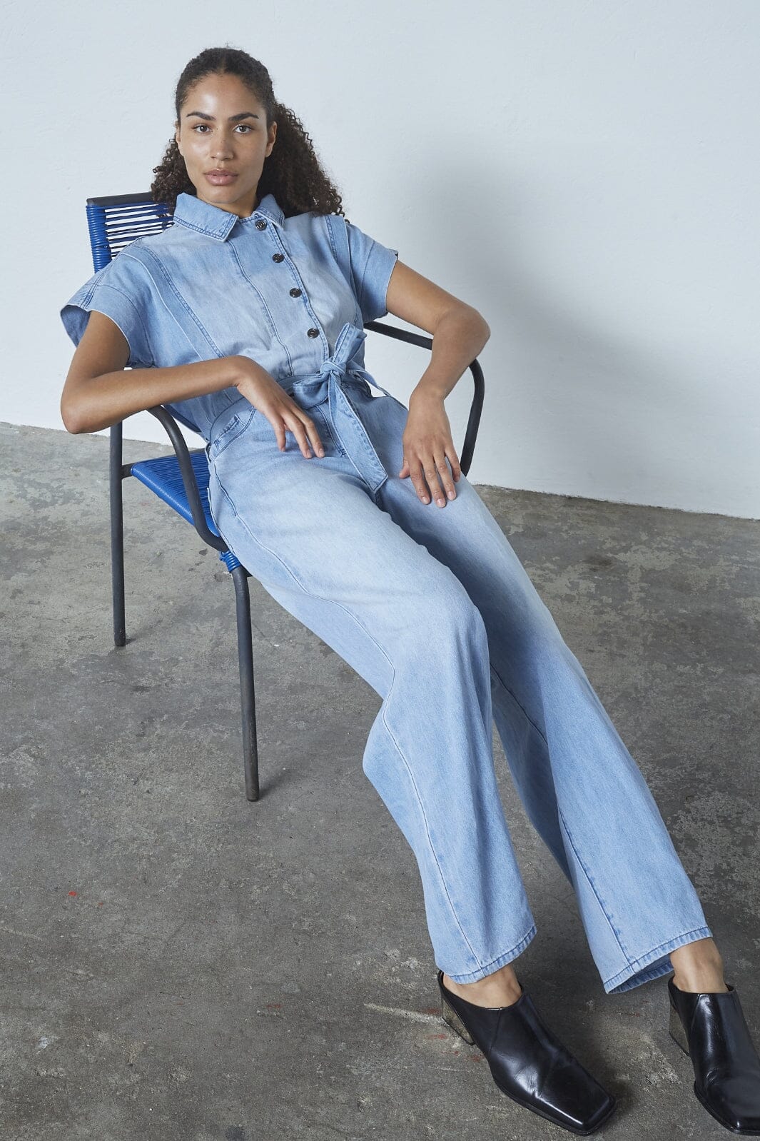 Sisters Point - Feba-Ju 18912 - 910 - L. Blue Wash