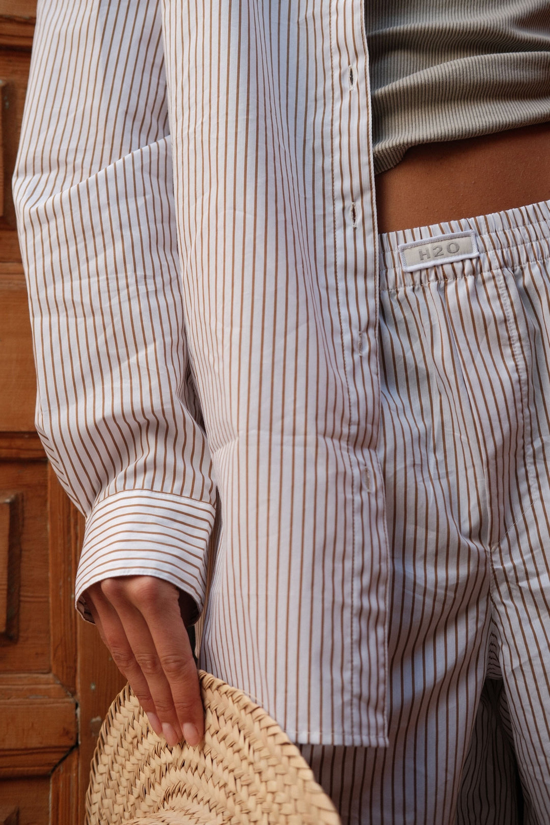 H2O - Rønne Essential Pajamas Shirt L/S 101018-2 - 7043 - White/Brown Skjorter