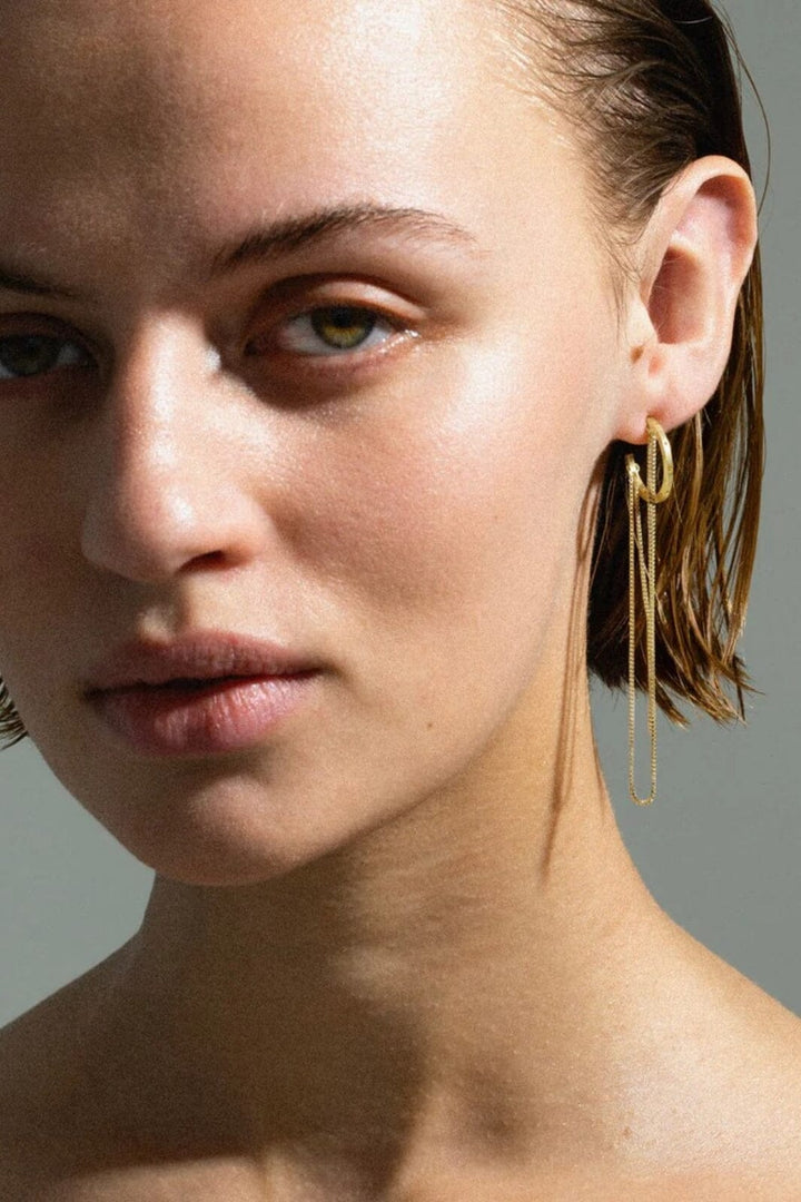 Jane Kønig - Orbis Chain Hoop OCH-SS25-G - Forgyldt