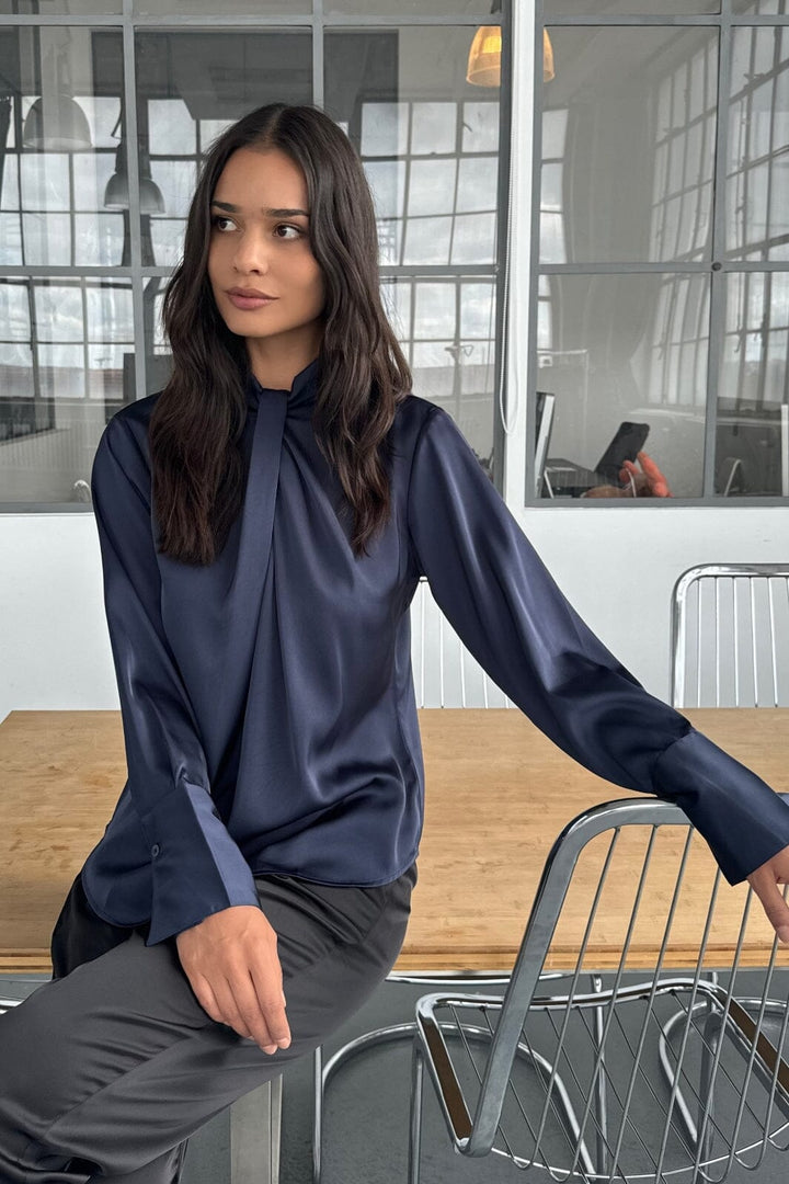 Karmamia - Tara Blouse - Hammered Sapphire Skjorter