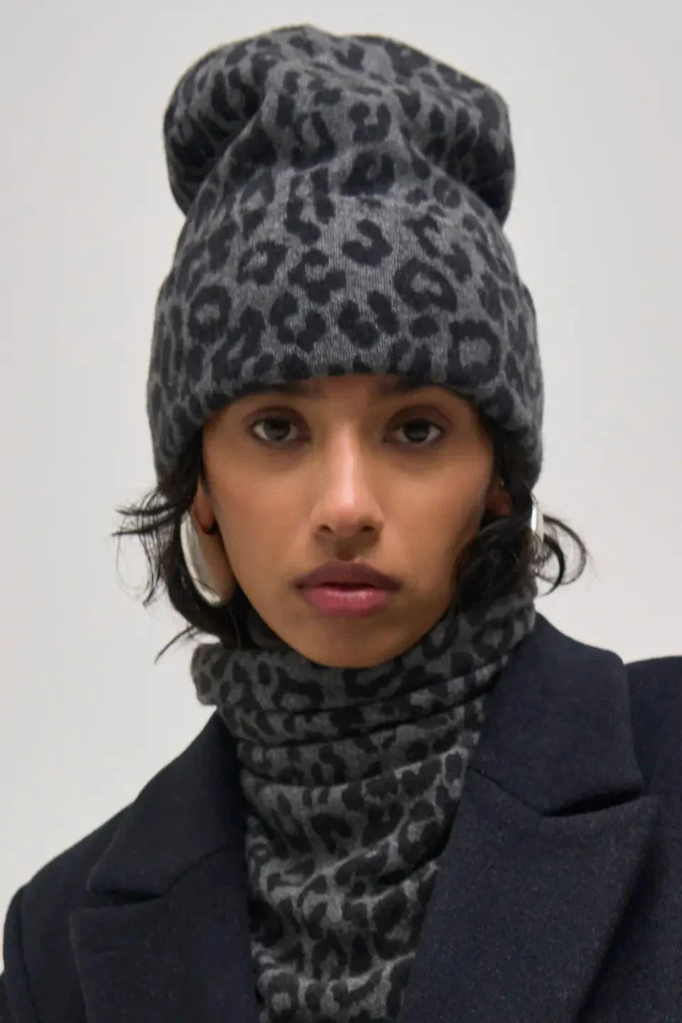 Lala Berlin - Lbbeanie Bina 10020105 - Asphalt Leo Huer