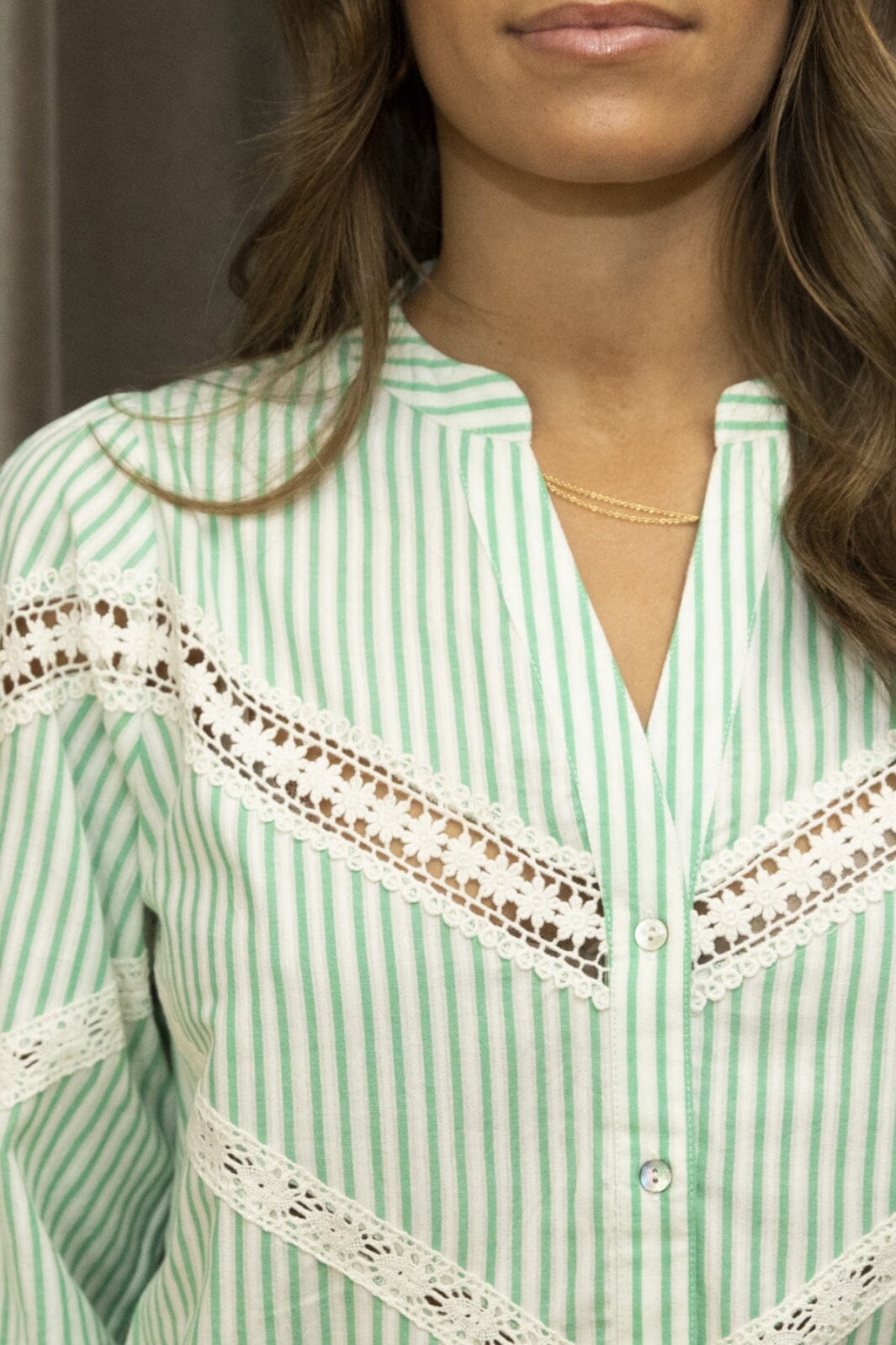 Love & Divine - Love1120 - 831 Cream/L. Jade Skjorter