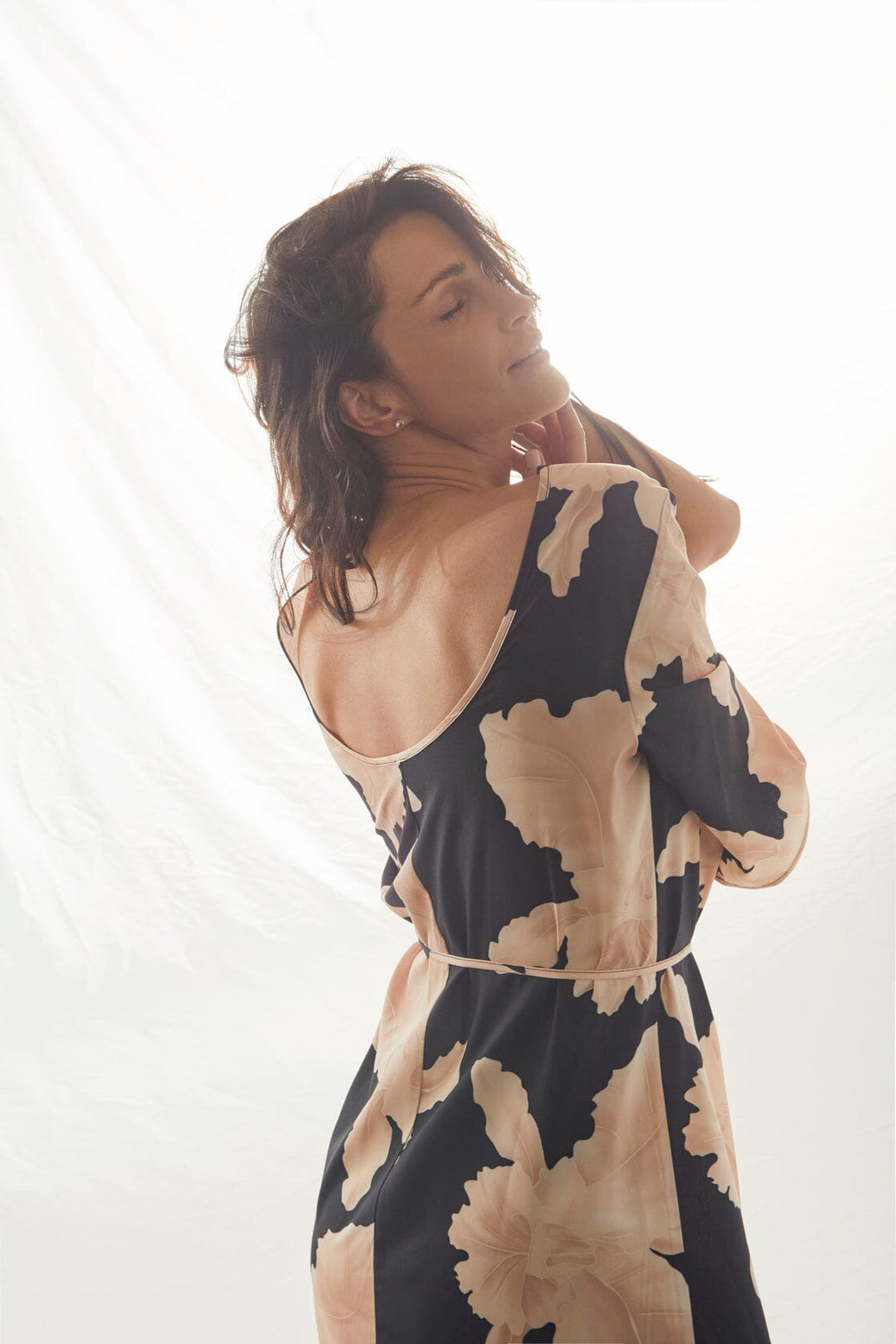 Love & Divine - Love1354 18860 - 815 - Black/Flower Kjoler