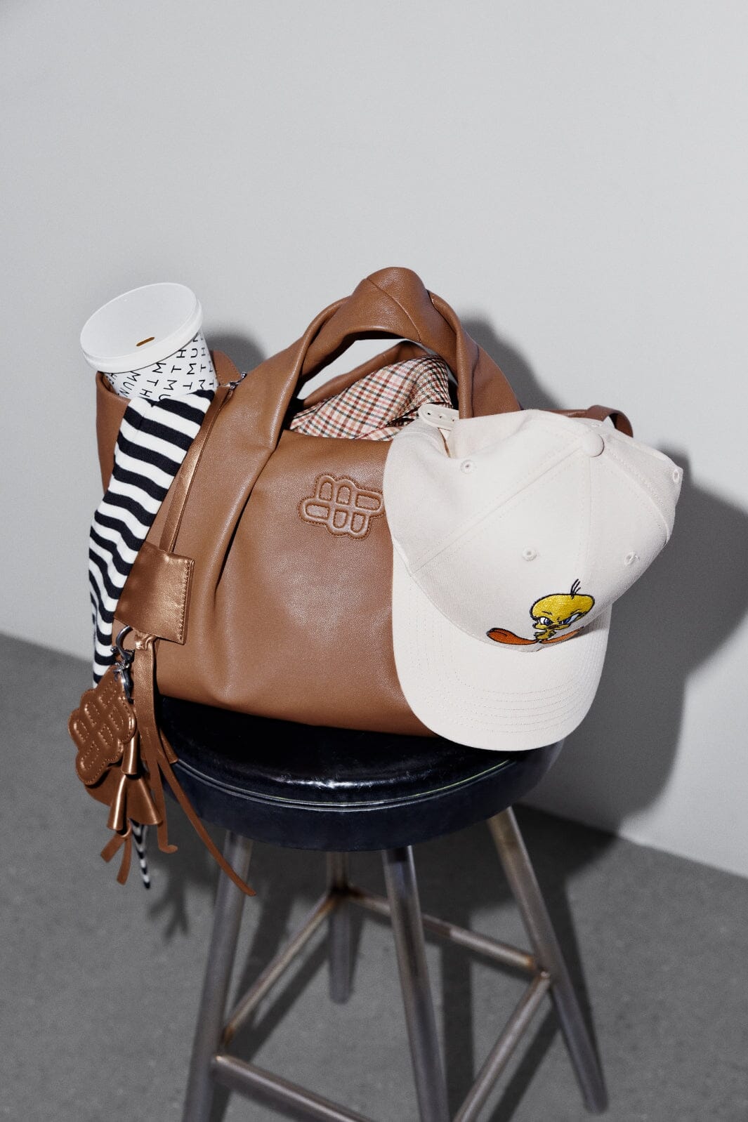 Munthe - Lix 253194825358 - 4 - Brown Tasker