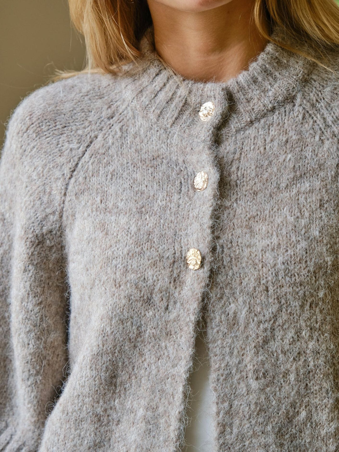 Neo Noir - Benuta Fluffy Knit Cardigan 165816 - 976 - Beige Melange Cardigans
