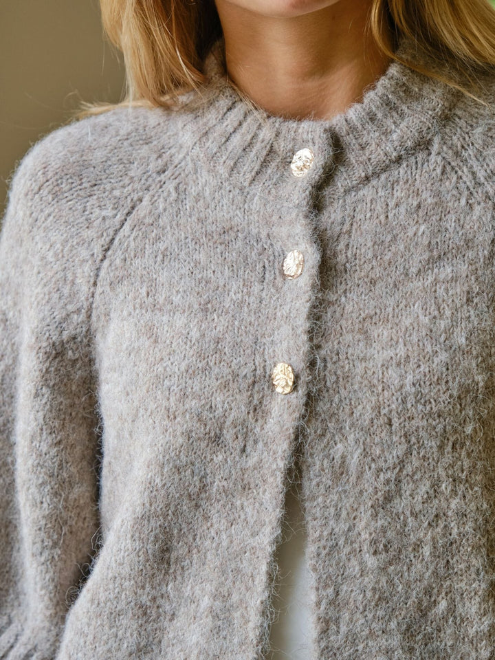 Neo Noir - Benuta Fluffy Knit Cardigan 165816 - 976 - Beige Melange Cardigans