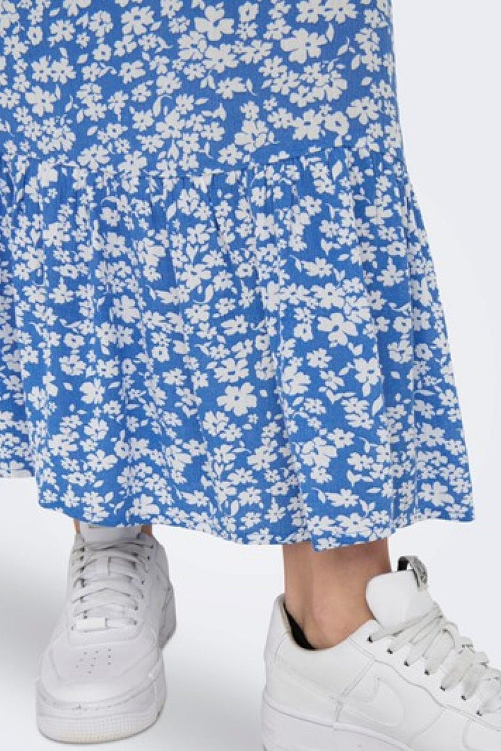 Only - Onlchianti S/S Long Dress - 4032233 Marina WHITE FLOWER Kjoler