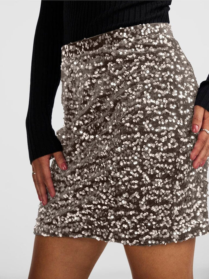 Pieces - Pckam New Short Skirt - 4641528 Morel Silver Sequins Nederdele