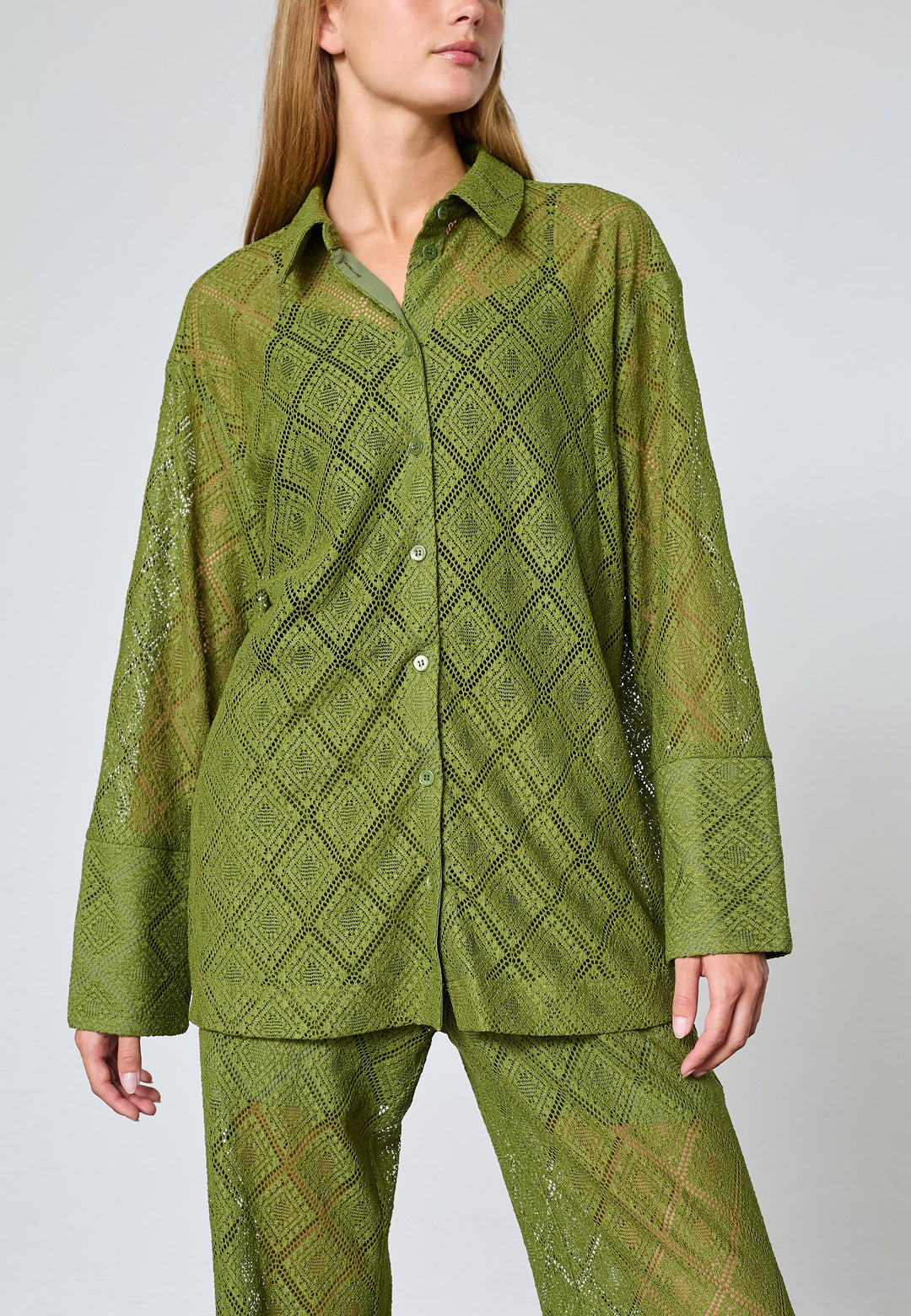 Love & Divine - Love1439 19318 - 330 - Lime Green