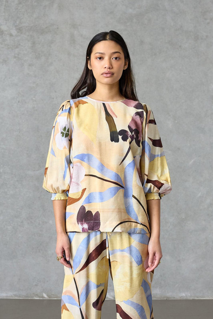 Love & Divine - Love1568 19952 - 813 - Antique Flower