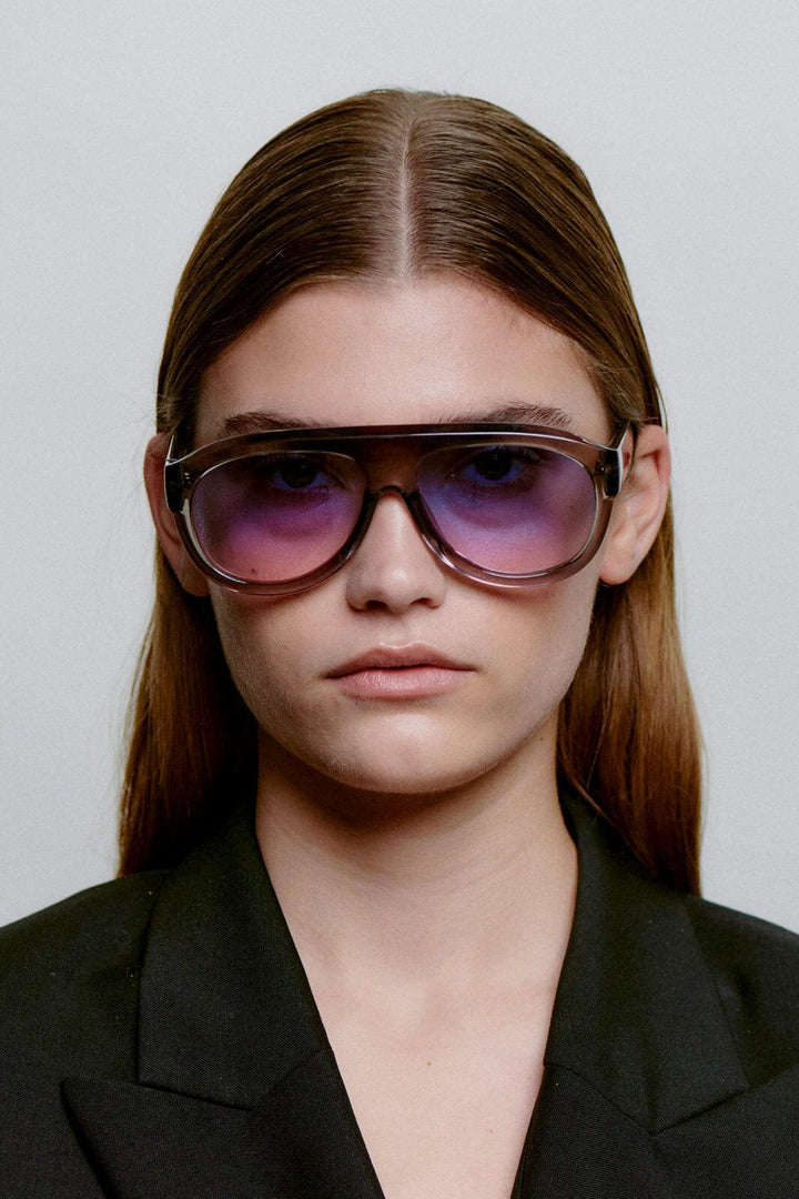 A. Kjærbede - Rio KL2601 - Grey Transparent Solbriller 