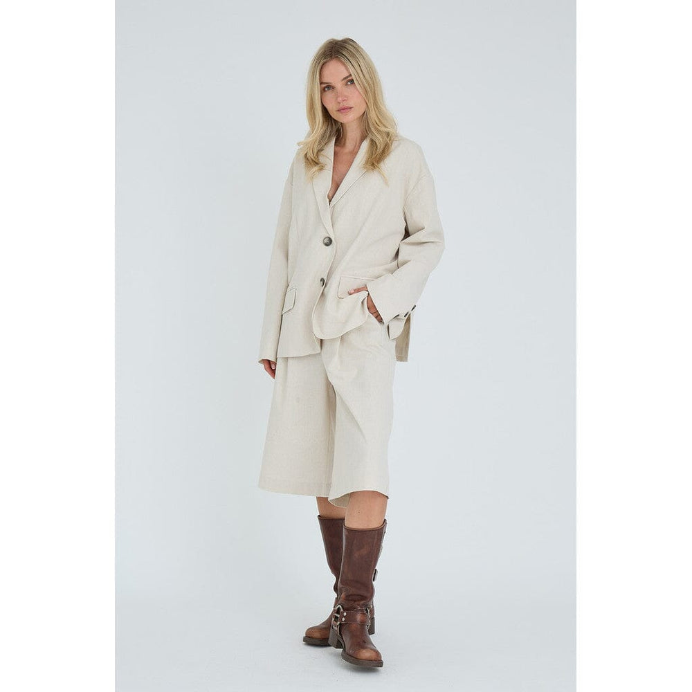 A-View - Lina Jorts AV8055 - 004 - Sand Shorts 