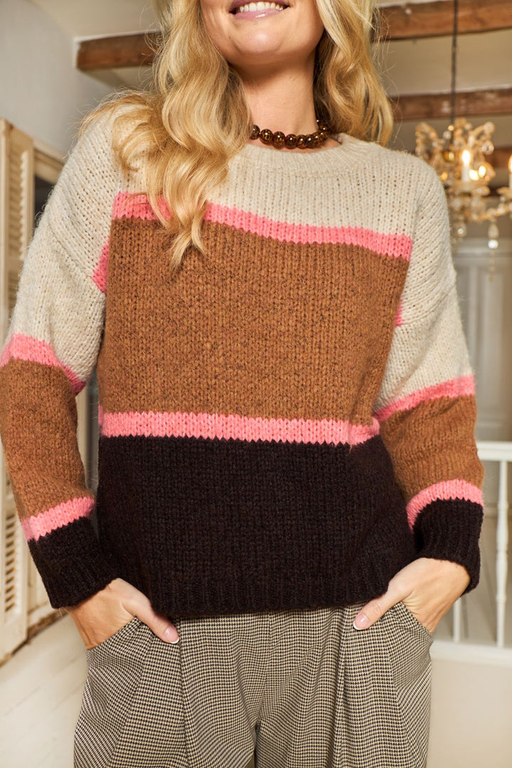 Black Colour - Bchildur Knit Jumper 1234 - Camel