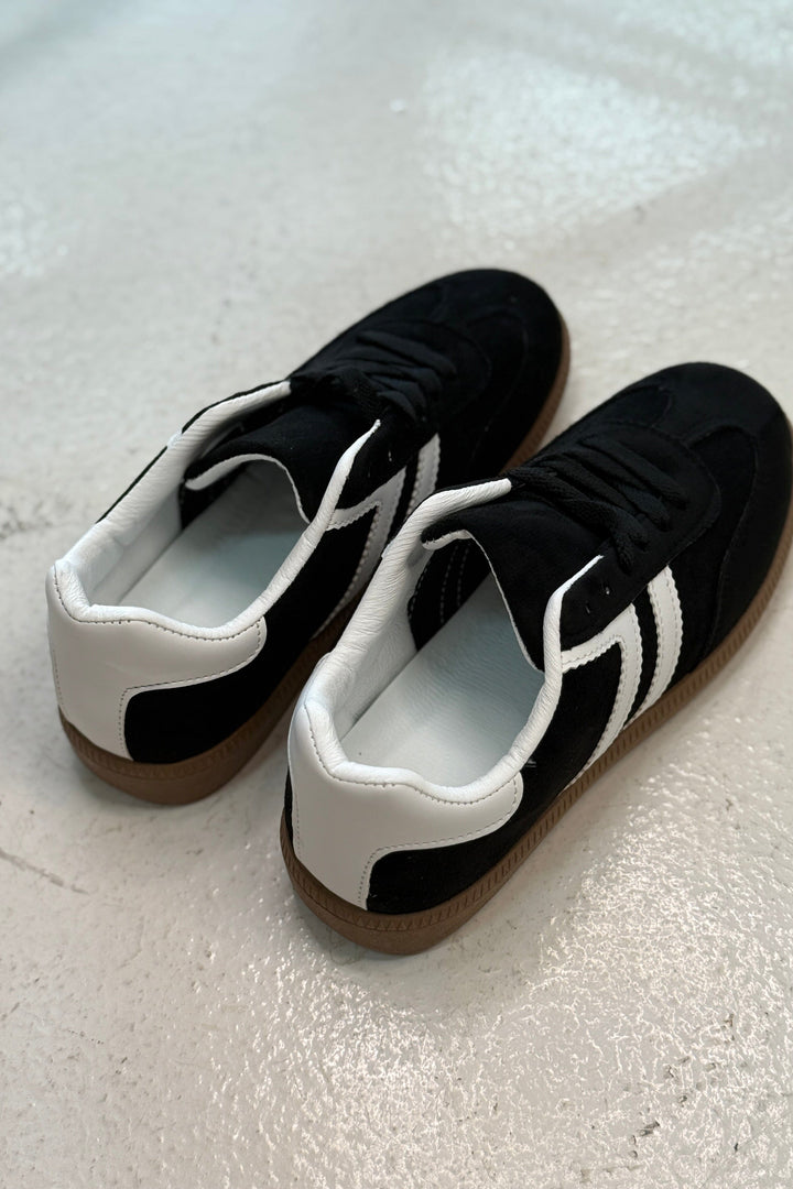 Bloom - Amira - Black Sneakers 