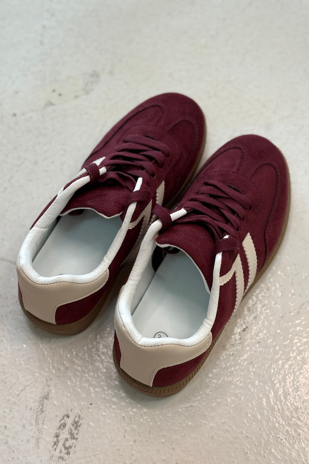 Bloom - Amira - Burgundy Sneakers 