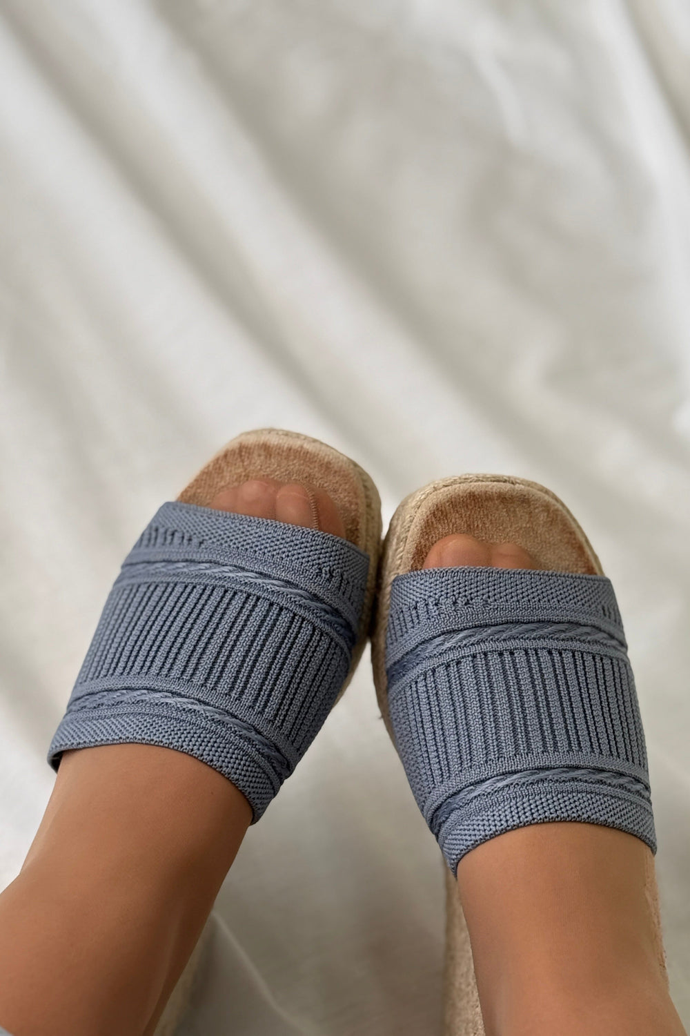 Bloom - Yliana Sandaler - Blue Sandaler 