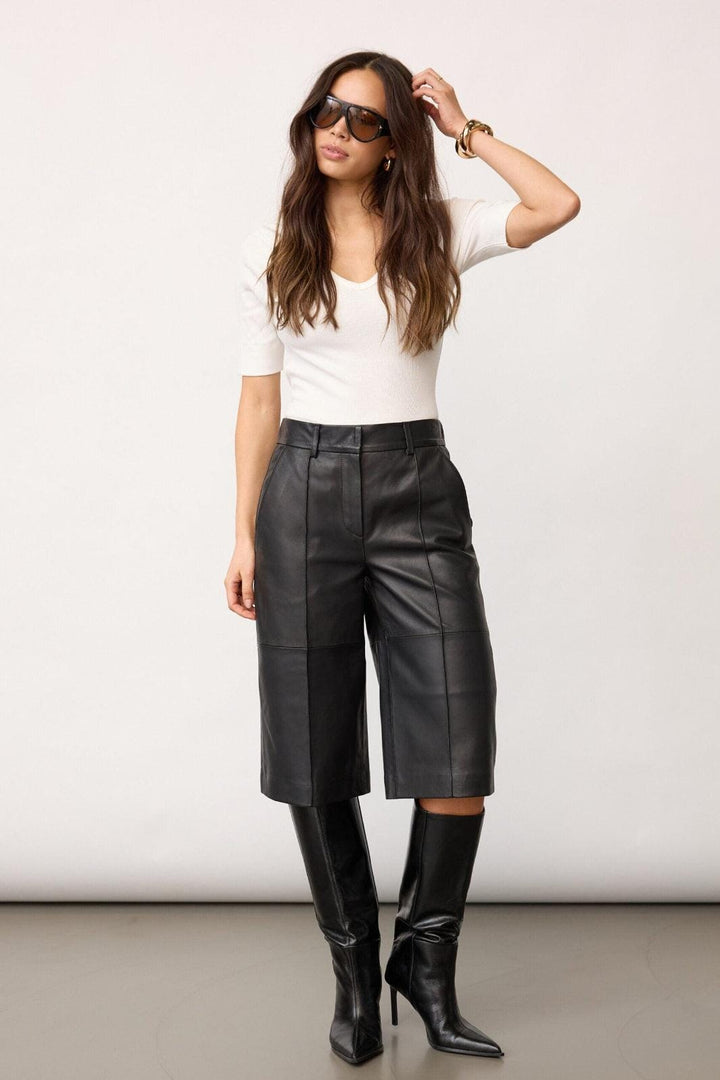 Co´Couture - Phoebecc Long Leather Bermuda 500139 - 65001 - Black Shorts 