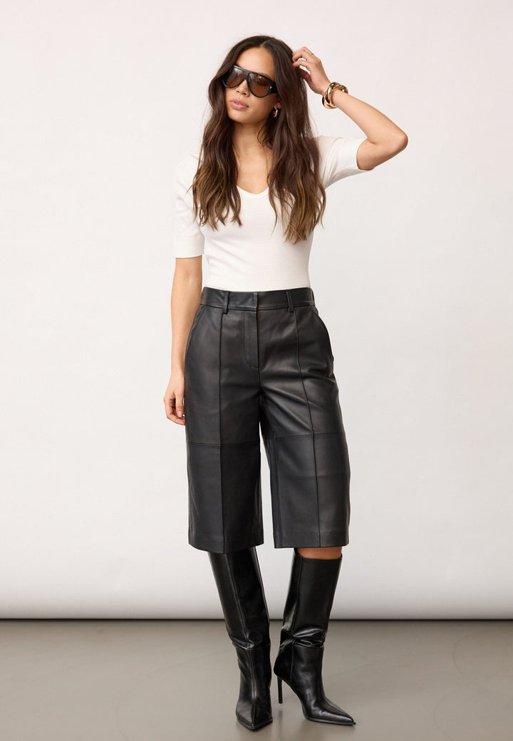 Co´Couture - Phoebecc Long Leather Bermuda 500139 - 65001 - Black Shorts 