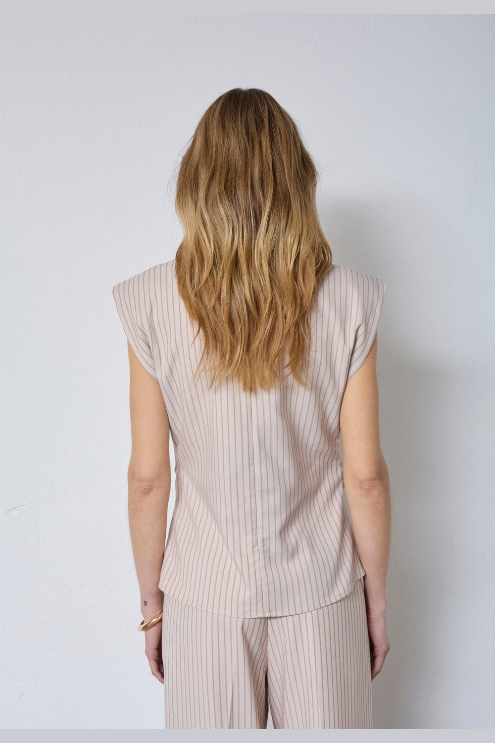 Co´Couture - Salviecc Pleat Top 45068 - 199 - Bone