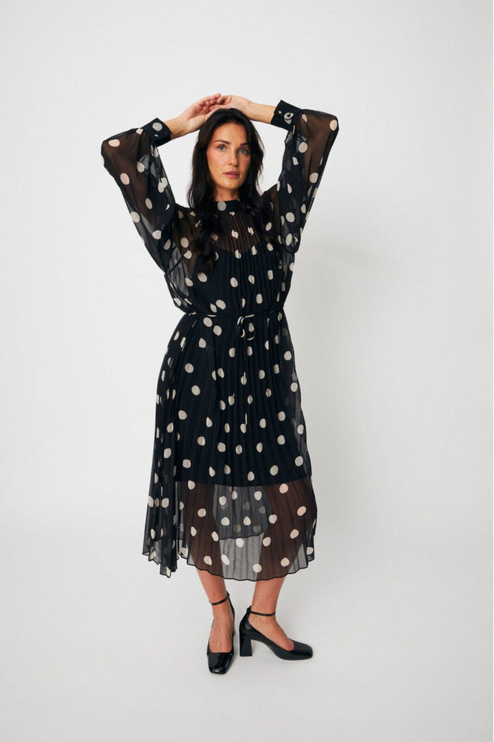 Cras - Rachel Dress C637 - 8123 - 8123 Black White Dot Kjoler 