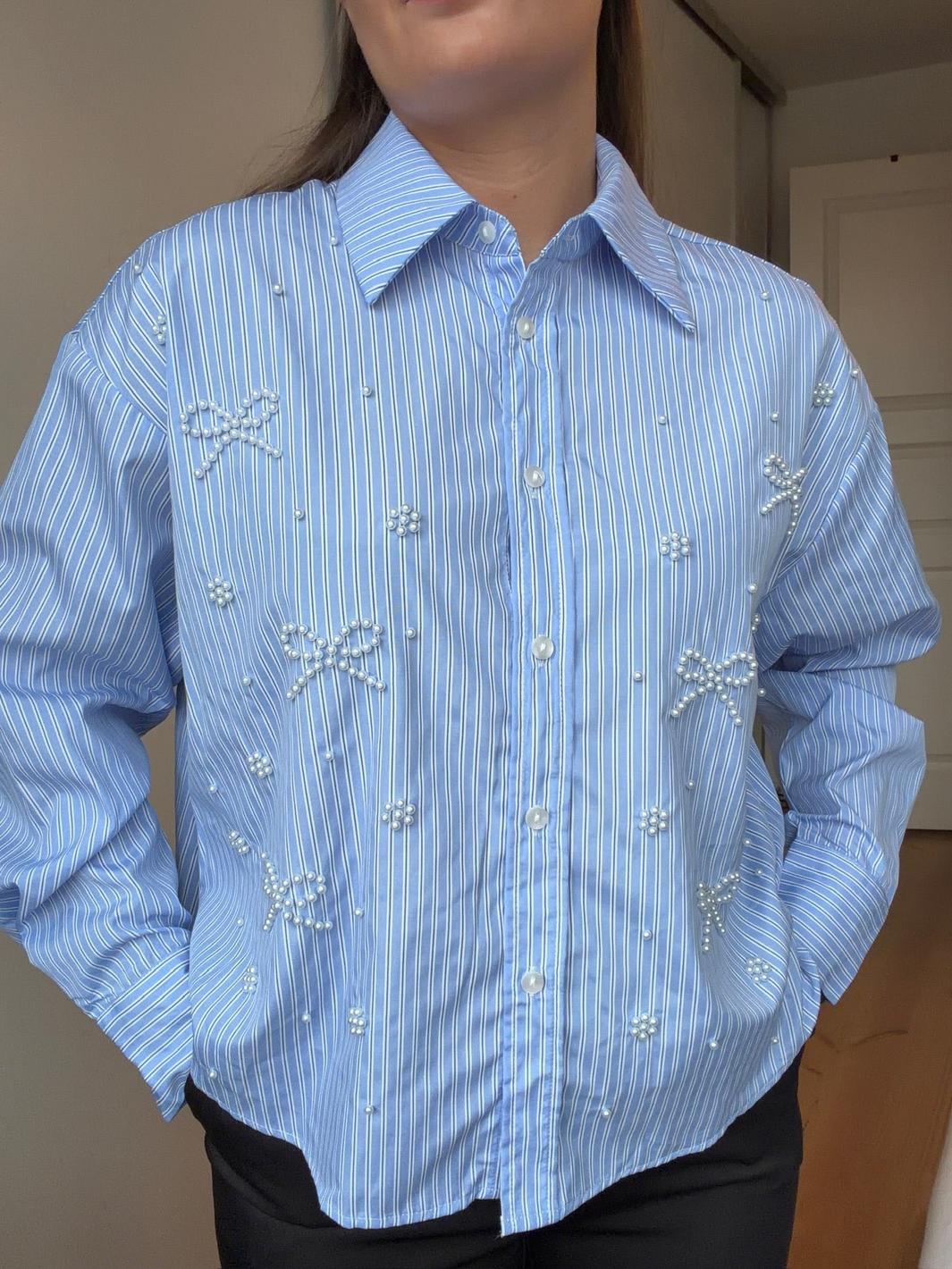 Dear Molly - Pearl Bow Shirt 160786C - Blue W.black Strip