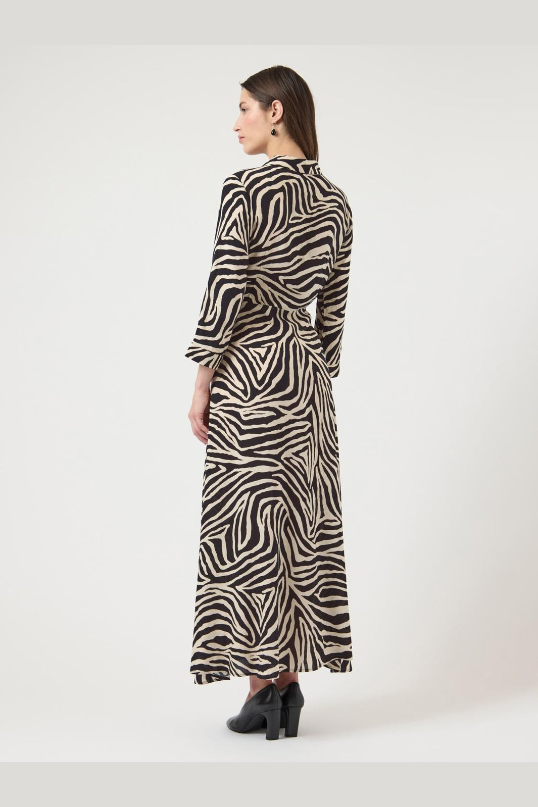 YAS - Yassavanna Long Shirt Dress - 4844009 Birch Zebra Print