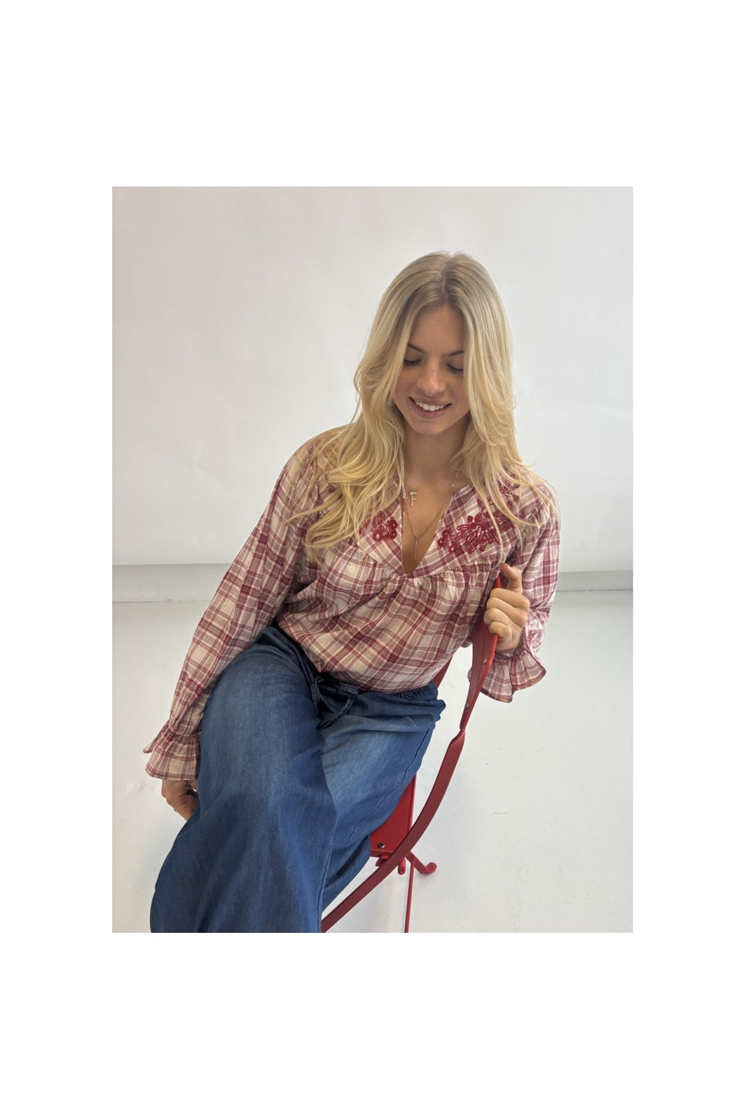 Continue - Daisy Check 15134 - Red Check