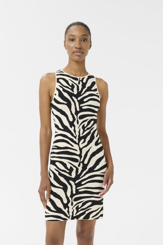 Gestuz - Gzzebba Dress 10910342 - 107873 - Black/Birch Tiger