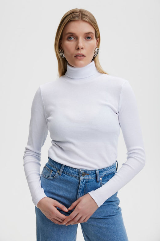 Gestuz - Drewgz Ls Rollneck 10906260 - 110601 - Bright White Bluser 