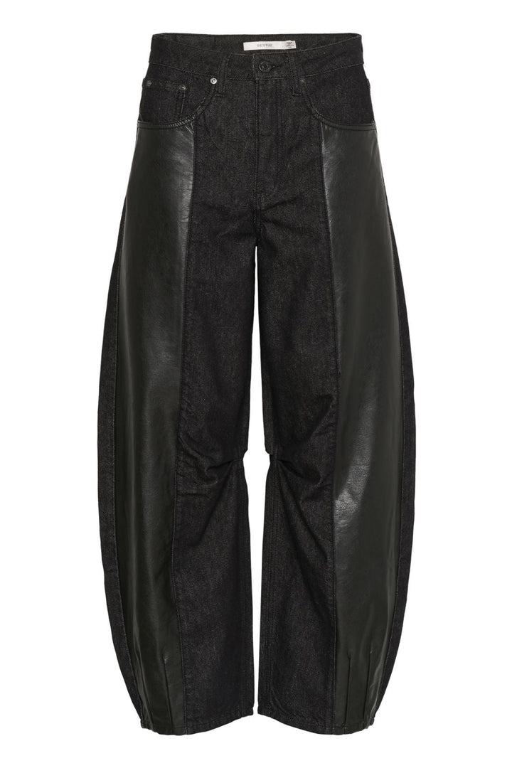 Gestuz - Gzjunia Barrel Jeans 10910571 - 100017 - Black Jeans 