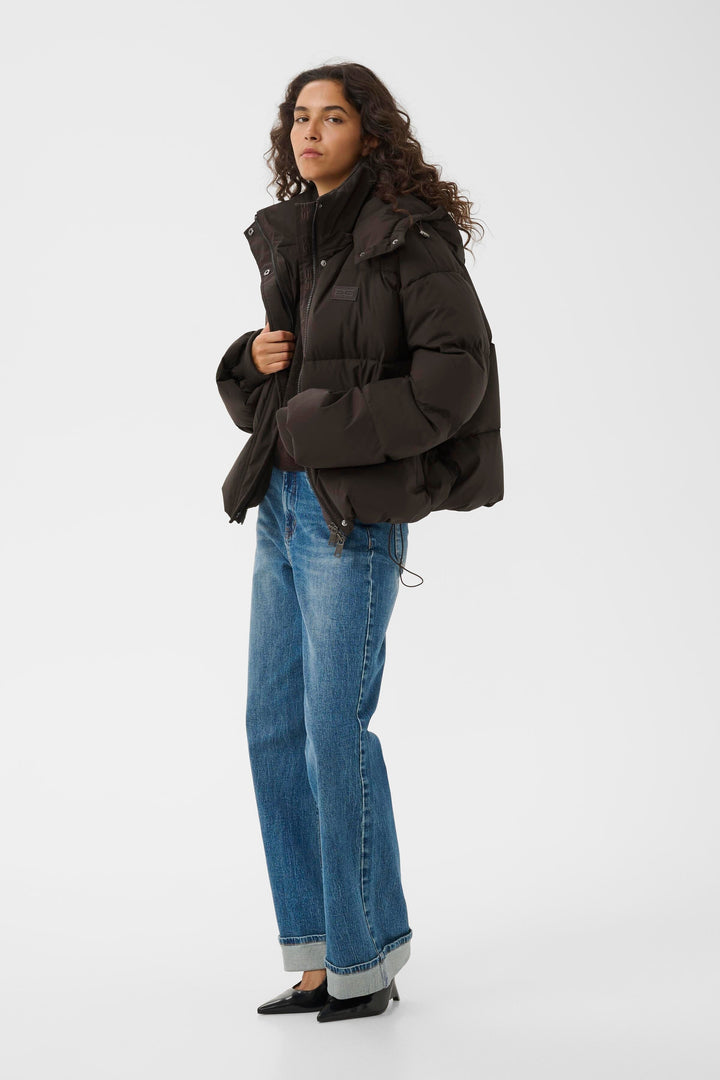 Gestuz - Gzroa Short Puffer 10911235 - 191018 - Ganache Jakker 