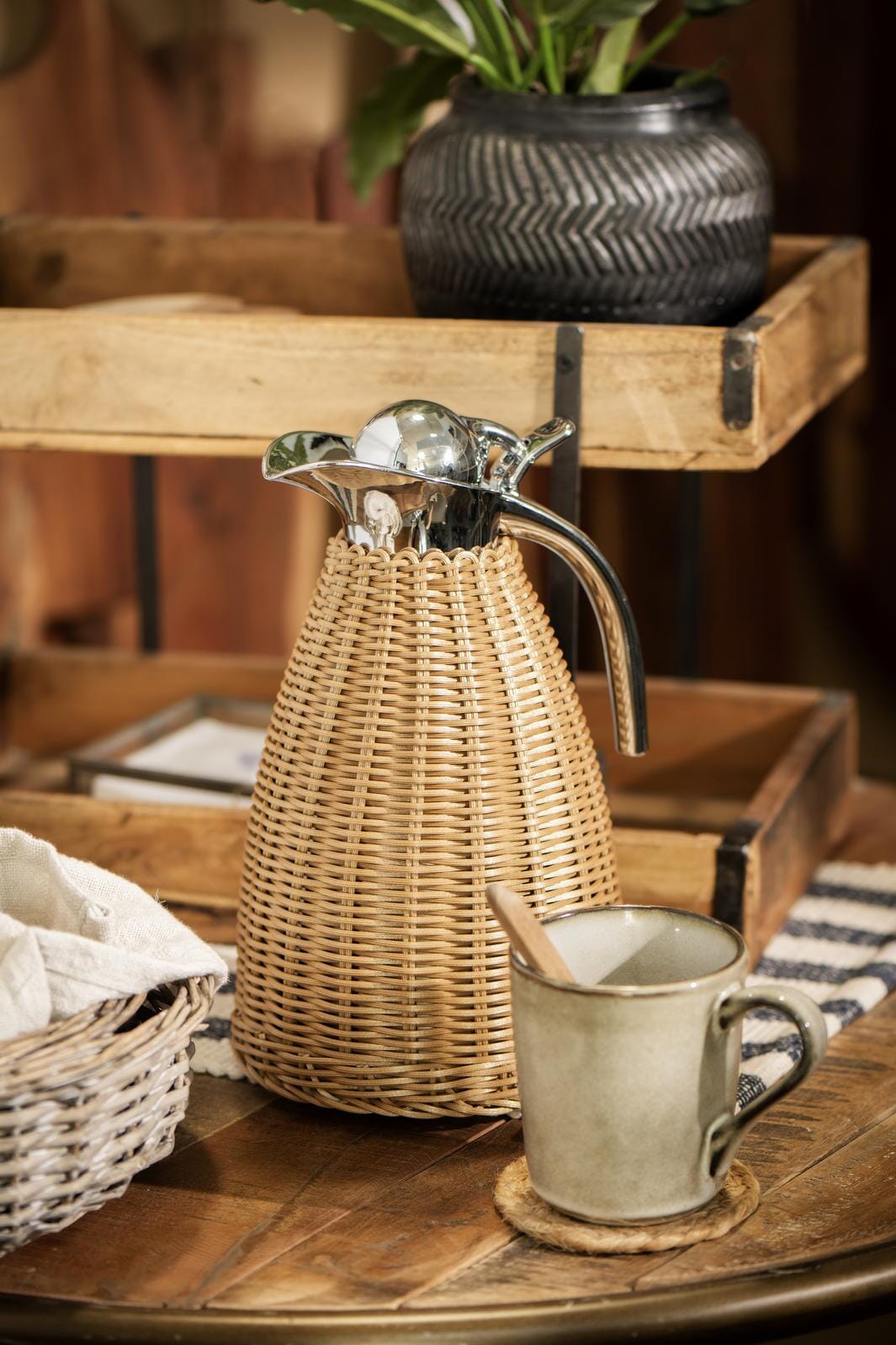 Ib Laursen - Termokande brun polyrattan håndflettet 1,5 ltr - Polyrattan, Rustfrit stål, Plastik - 1619-14