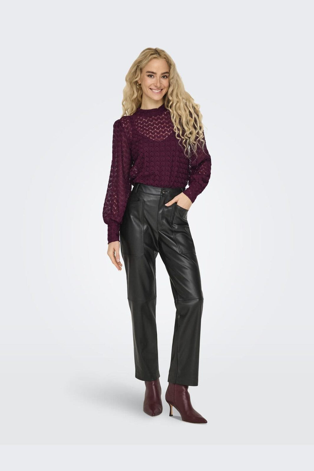 JDY - Jdyavery L/S Lace Top - 4745112 Fig