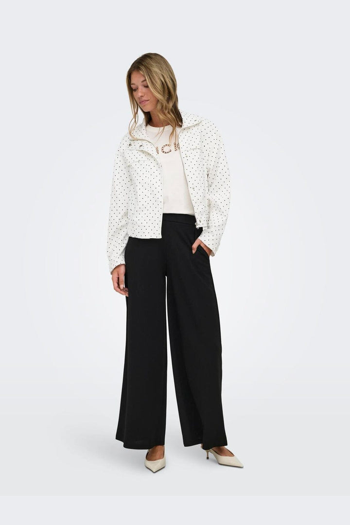 JDY - Jdynaomi L/S Jacket - 5095882 Cloud Dancer Black Dots