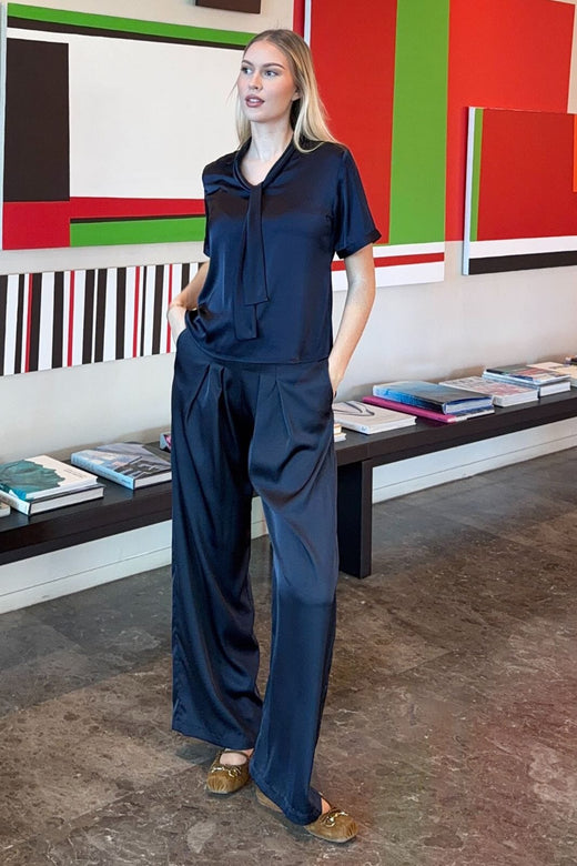 Karmamia - Audrey Blouse (Short) 2346 - Semi Rich Ink Blue Bluser 