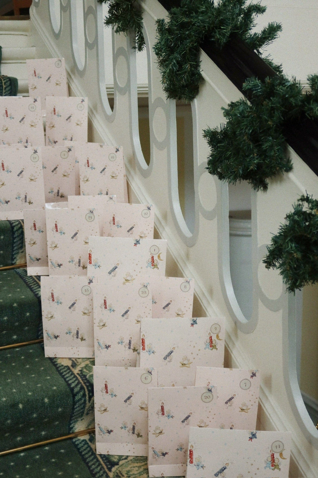 Konges Sløjd - Christmas Calendar With 24 Gifts Ks104251 - Beige Interiør 