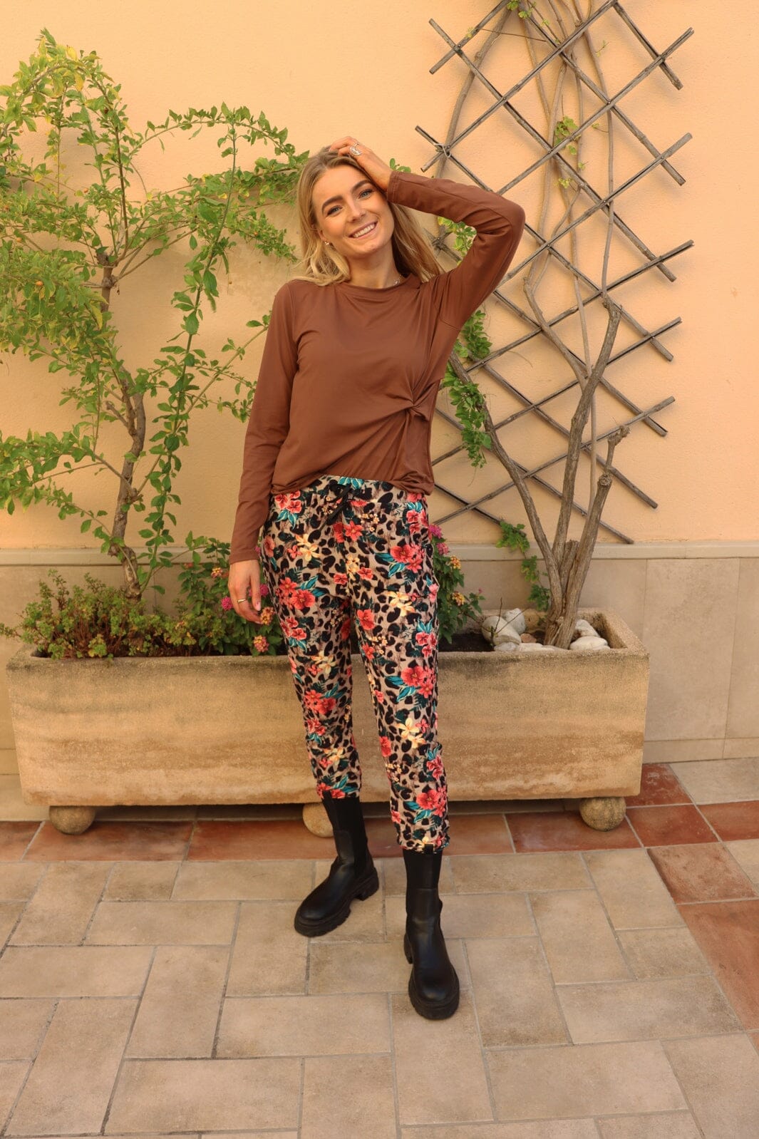 Liberte - Alma-Ls-Twist-Top 22148 - Milk Chocolate