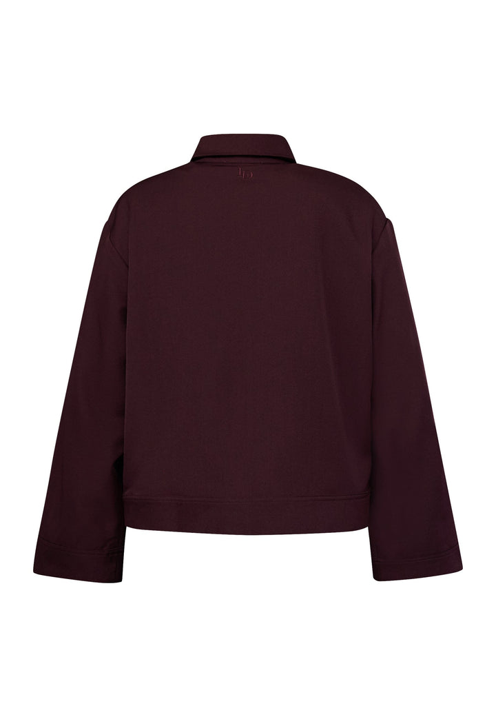 Love & Divine - Love1471-1 20194 - 516 - D. Berry Jakker 