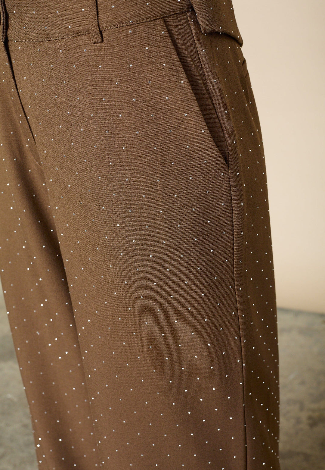 Love & Divine - Love857-7 19511 - 201 - Brown Rhinestone Bukser 