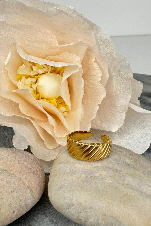 Mellow Moon - Laura Ring - Forgyldt Ringe 