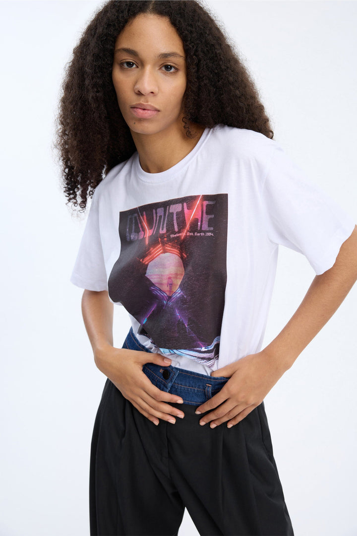 Munthe - Vicosa 263110026360 - 33 - White T-shirts 